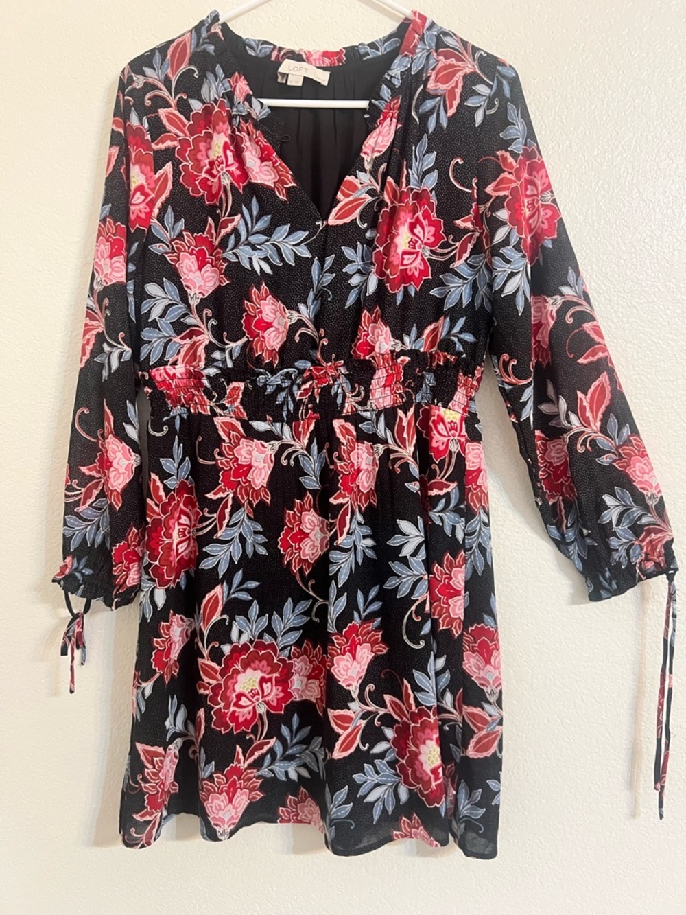 Loft dress paisley Black Floral Long-Sleeve career smocked boho romantic casual